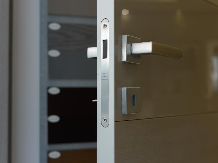 Esposizione porte e finiture - Showroom TuttoPorte