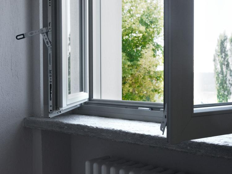 Serramenti in PVC Top 72 Finstral - Colore grigio seta