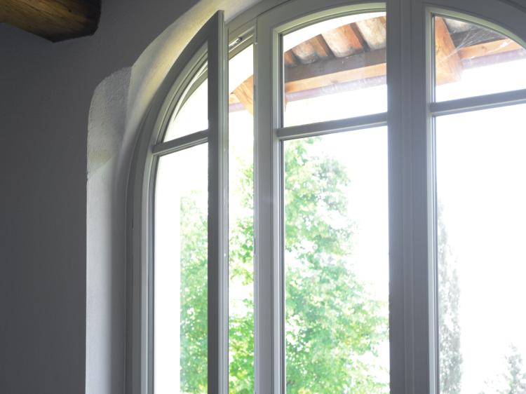 Serramenti in PVC Top 72 Finstral - Colore grigio seta