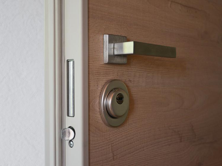 Portone Tr 450 Torterolo&Re - il pannello interno della blindata è abbinato alle porte interne